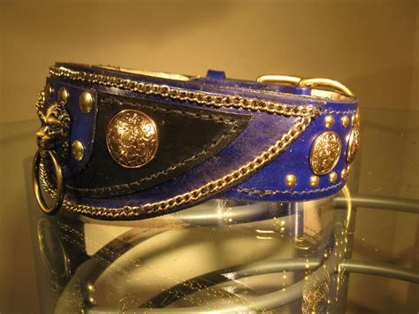 collar versace leon|Luxury Pet Accessories: Designer Dog Collars, Clothes .